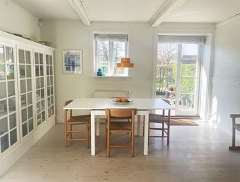 Stiftelsen Sorø Akademi har et smukt hus ved Akademihaven til leje pr. 1. august/1. september.